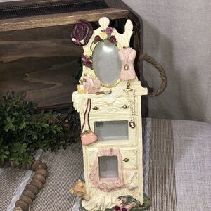 Figi Graphics 90s Vintage Victorian Dresser Collage Photo Picture Frame Resin